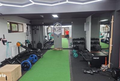 Spațiu comercial, de 110 mp, în Cristian - 2