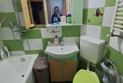 Apartament cu 2 camere semidecomandat în Rahova - 3