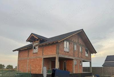 Casa tip duplex, 4 camere, Sacalaz direct de la proprietar - 2
