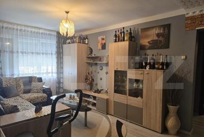 Apartament de vanzare, cu 3 camere, 81.,6 mp, zona Closca - 7