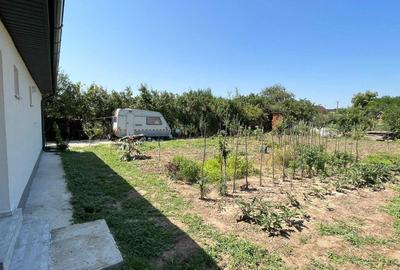 Casă cu 2 camere cu Teren 1000 Mp în Bistrița Nouă - 1