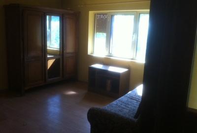 Casă individuală cu 6 camere cu Teren 1617 Mp în Periferie - 9