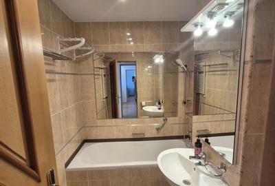 Apartament cu 3 camere semidecomandat, mobilat în Central - 7