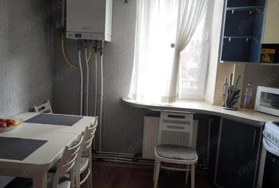 Garsonieră decomandată în Unirii - 1