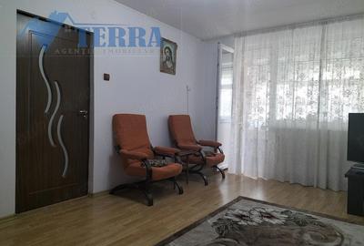 Apartament cu 2 camere decomandat în Central - 1