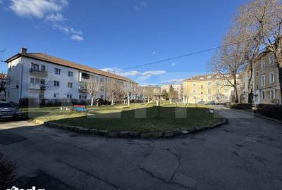 Apartament cu 2 camere decomandat în Central