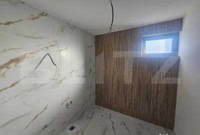 Casă cu 5 camere cu Teren 191 Mp în Central