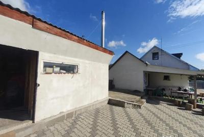 Casă cu 4 camere cu Teren 6000 Mp în Negostina - 14