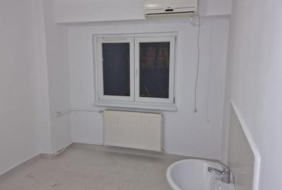 Apartament cu 3 camere decomandat, mobilat în Tei - 2