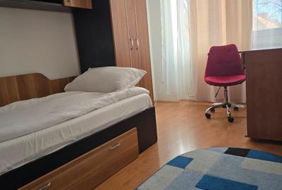 Apartament cu 3 camere semidecomandat în Central - 7
