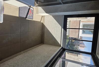 Apartament cu 3 camere în Traian - 1