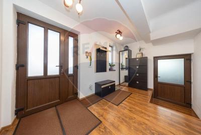 Casă cu 5 camere cu Teren 505 Mp în Hălchiu - 6