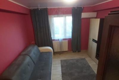 Garsonieră decomandată în Exterior Vest - 4