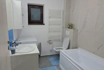Apartament cu 2 camere decomandat în Tractorul - 3