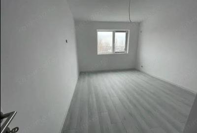 Aparatorii Patriei Garsoniera 15 Min Metrou Etaj 2 Balcon Decomandat - 2