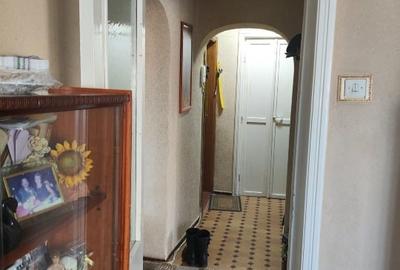 Apartament cu 3 camere decomandat, mobilat în Central - 10