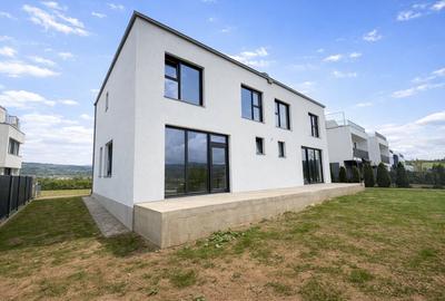 Casă individuală cu 4 camere cu Canalizare în Borhanci - 3