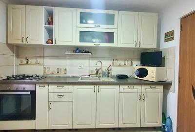 Apartament cu 2 camere decomandat, mobilat în Nicolina - 12