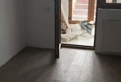 Apartament cu 2 camere decomandat în Berceni - 4