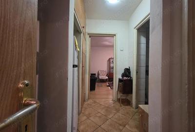 Apartament cu 2 camere decomandat în Doamna Ghica