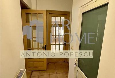 Vanzare casa D+P+M in Urlati, zona centrala. - 11