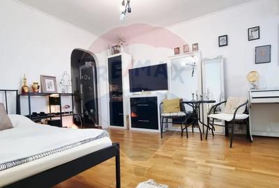 Garsonieră semidecomandată în Costin Georgian - 6