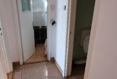 Apartament cu 4 camere decomandat în Central - 3