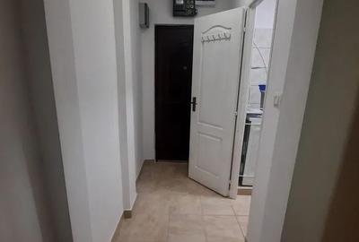 2 Camere - renovat - Sagului - 330 € - 5