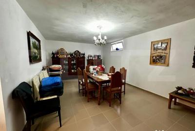 Casă cu 8 camere cu Teren 1000 Mp în Bărăbanț - 8