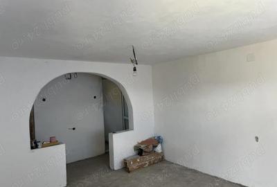 Casă cu 7 camere cu Teren 2650 Mp în Colțești - 7