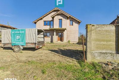 Casă cu 6 camere cu Teren 1800 Mp în Central - 7