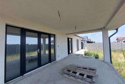 Casa semifinisata, parter, Zimandcuz - 6