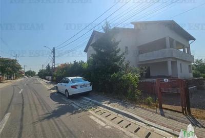 Casă cu 6 camere cu Canalizare în Bolintin-Deal - 10