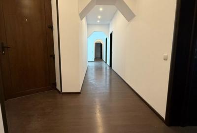 Apartament cu 3 camere în Ultracentral - 2