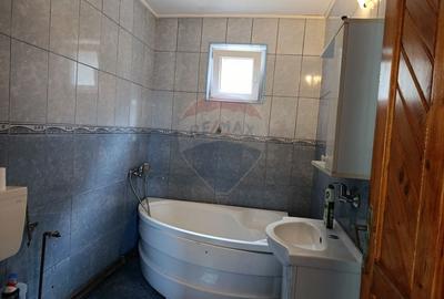 Casă cu 3 camere cu Teren 352 Mp în Nord-Est - 8