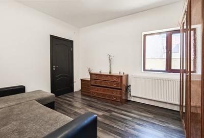 Casă individuală cu 7 camere cu Canalizare în Eforie Nord - 26