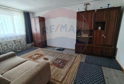 Garsoniara de inchiriat - 3