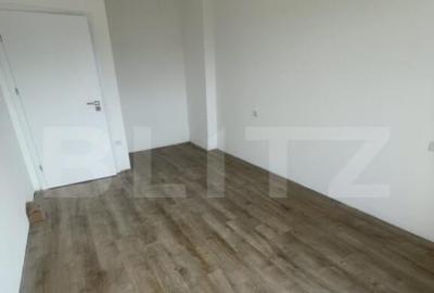 Apartament de vanzare, cu 3 camere, balcon mare, panorama s - 7