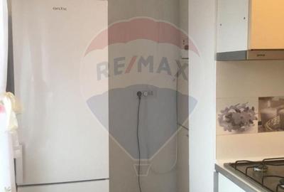 Garsonieră decomandată de închiriat zona Banca Națională - 9