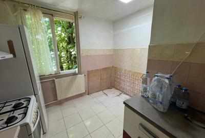 Apartament cu 3 camere decomandat în Drumul Taberei - 6