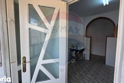 Apartament cu 2 camere decomandat în Vitrometan - 7