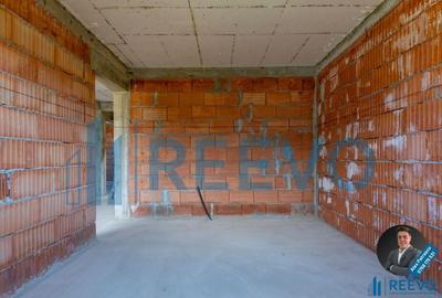 Casa la ro?u, Hemeiu? ! - 30