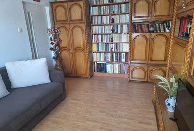 Apartament de vanzare, 2 camere, 37 mp, zona centrala, Cugir!