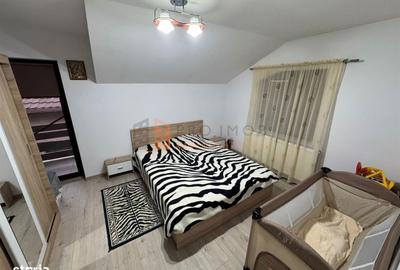 Casă cu 4 camere decomandat în Băceni