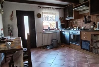 Casă cu 5 camere cu Teren 700 Mp în Zamora - 1