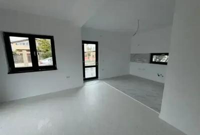 Casă cu 3 camere cu Canalizare în Afumați - 2