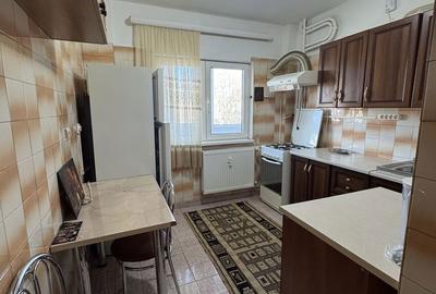 Apartament cu 2 camere semidecomandat, mobilat în Tineretului - 11