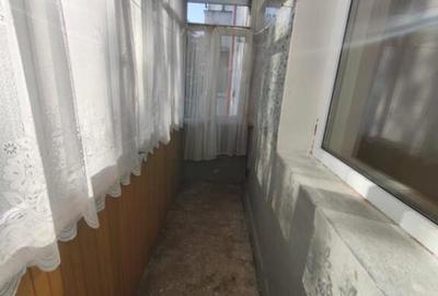 Apartament cu 3 camere semidecomandat în Central - 8