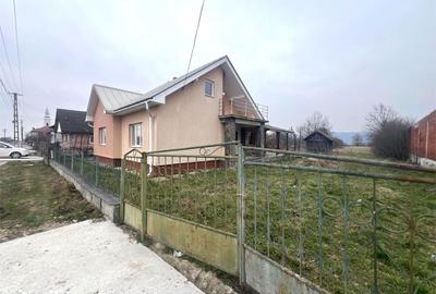 Casă cu 3 camere decomandat cu Teren 4748 Mp în Pomi - 16