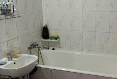 Apartament cu 3 camere decomandat în Exterior Vest - 6